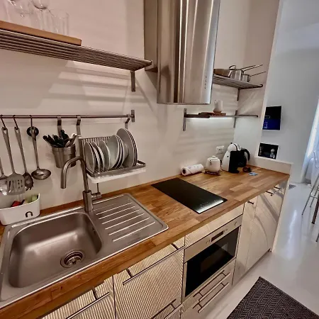 {luxury & Netflix} Piazza Vittoria 公寓 布雷西亚
