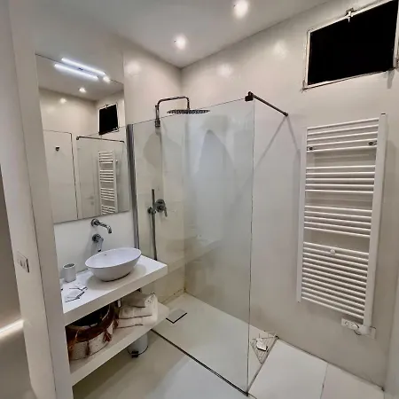 {luxury & Netflix} Piazza Vittoria 公寓 布雷西亚